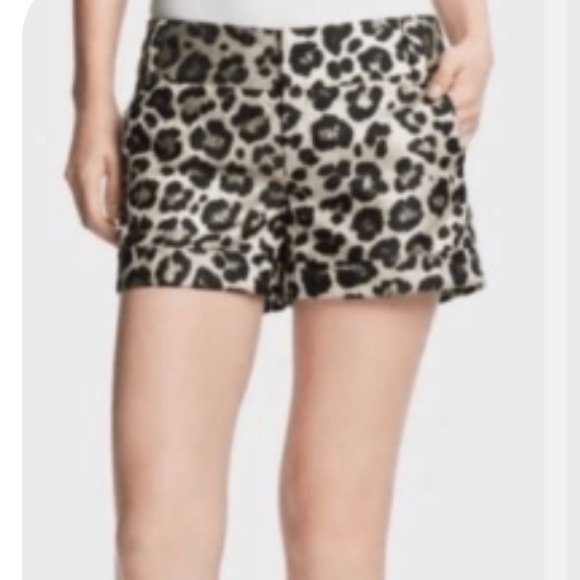 ALICE + OLIVIA Leopard Print metallic Women's Shorts size 4 - Picture 1 of 12